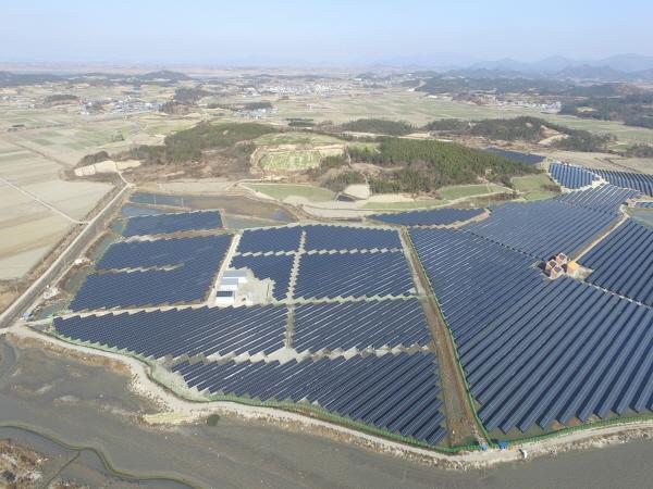 Yeondo Solar, Sinjeong Solar No. 2, Oeip No. 3 and others 썸네일